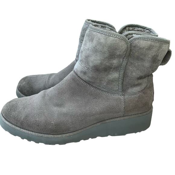 UGG Women's Kristin Short Boots 10 - Picture 7 of 8